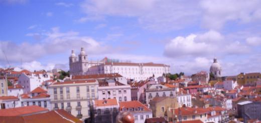 Staden Porto, Portugal: attraktioner, beskrivning och intressanta fakta Vad kallar portugiserna själva staden Porto